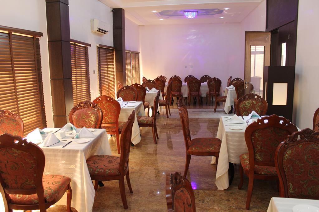 Grand Cubana Hotels Abudża Zewnętrze zdjęcie